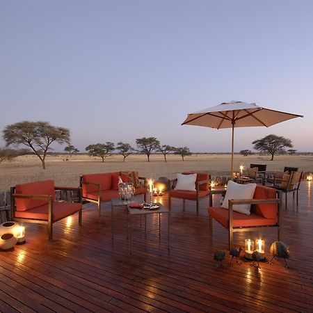 Frans Indongo Lodge Otjiwarongo Buitenkant foto